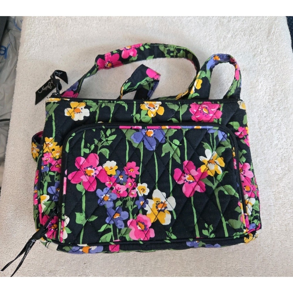 Vera Bradley Crossbody Bag in Floral Print Wildflower Garden print